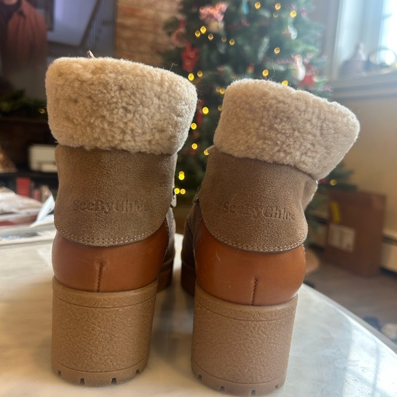 SEE BY CHLOÉ
Eileen Shearling-Trimmed Ankle Boots - Picture 6 of 8